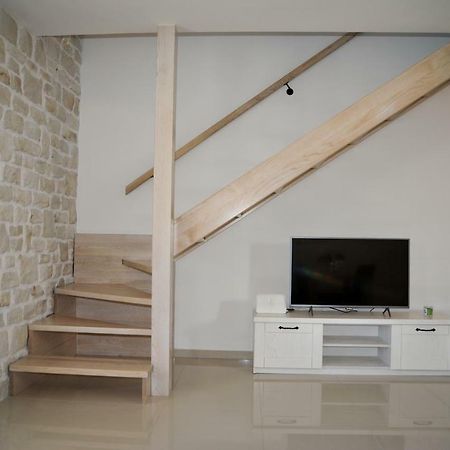 App Rab Banjol 217 Exterior foto